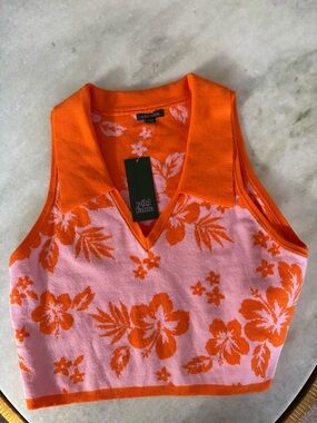 NWT Collared Pink and Orange Tropical Crop Top